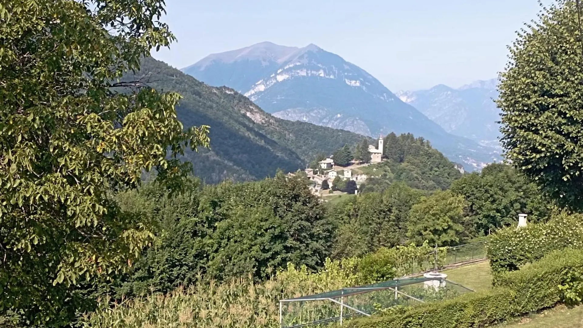 Prima Del Cielo - Appartamento Monti Esino Lario 0*,  Italy